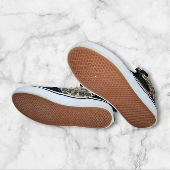 Girls Vans Leopard Print High Top Sneakers - Picture 6 of 7